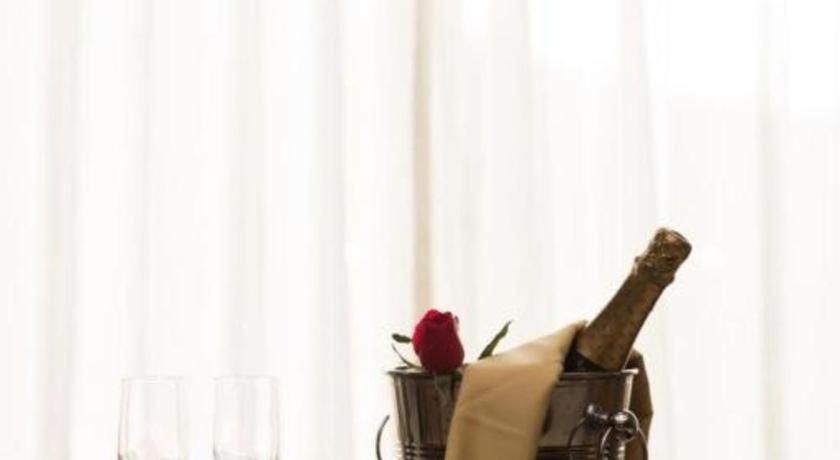 Royal Taunggyi Hotel Екстер'єр фото