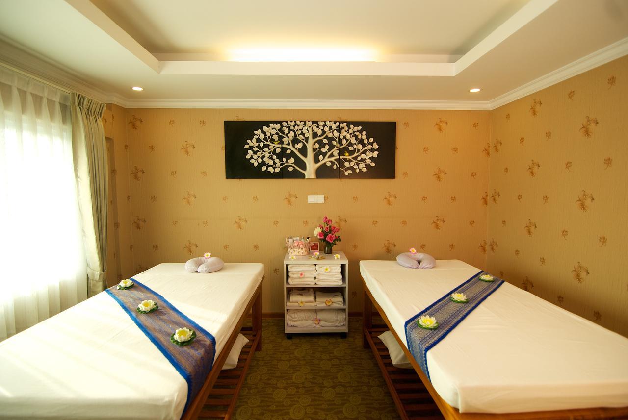 Royal Taunggyi Hotel Екстер'єр фото