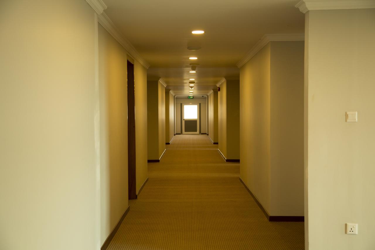 Royal Taunggyi Hotel Екстер'єр фото