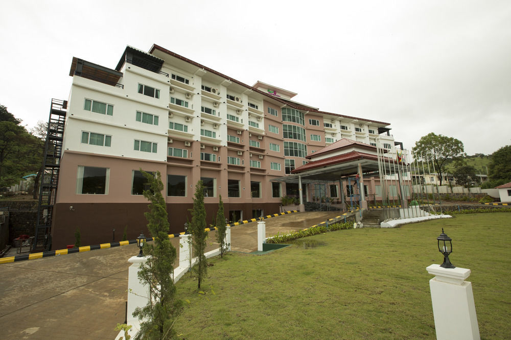 Royal Taunggyi Hotel Екстер'єр фото